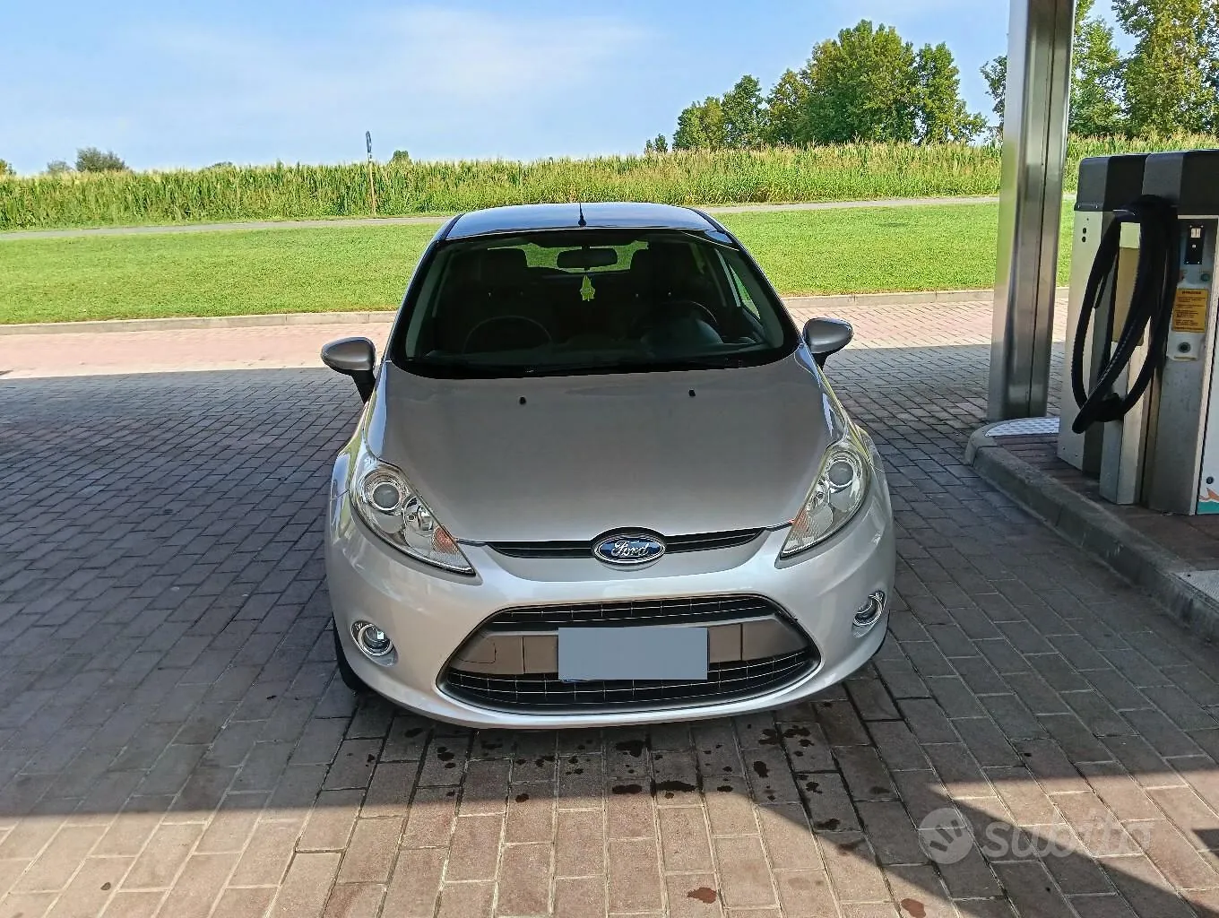 Ford Fiesta 2009 photo 2