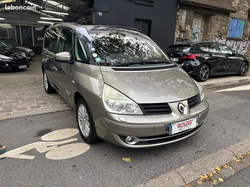 Renault Espace 2011 photo 2