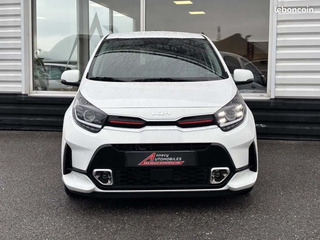 Kia Picanto 2024 photo 2