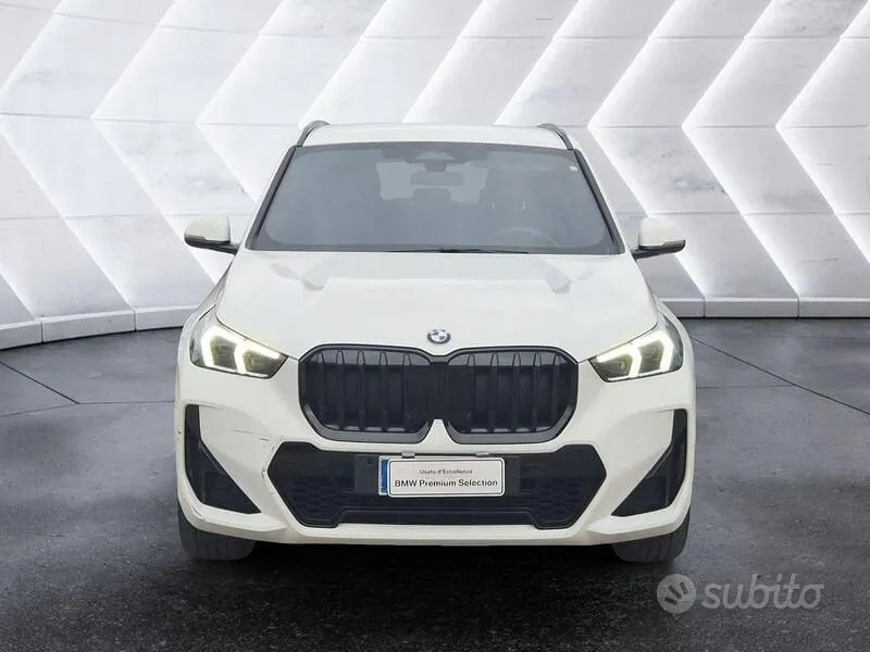 BMW X1 2024 photo 3