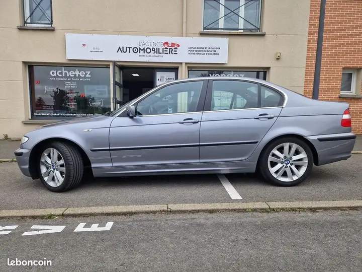 BMW Série 3 2003 photo 2
