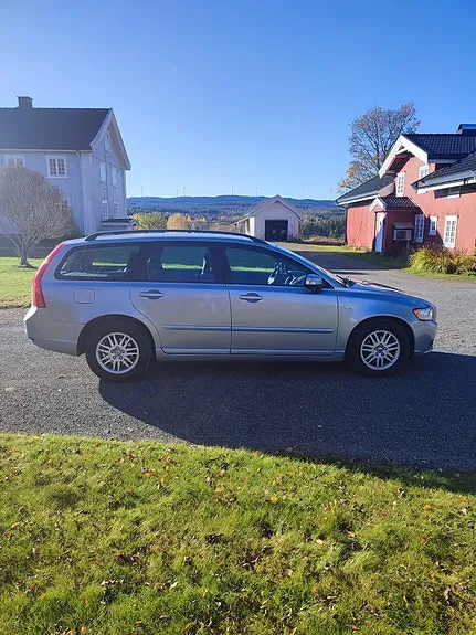 Volvo V50 2009 photo 3