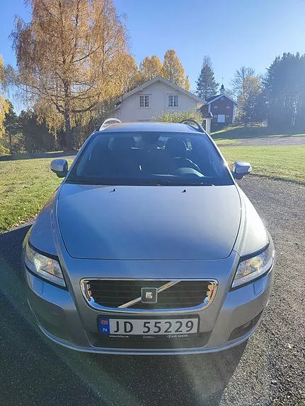 Volvo V50 2009 photo 2
