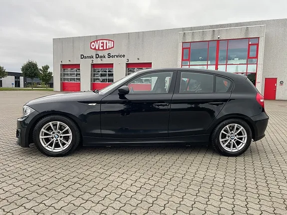 BMW 118D 2008 photo 2