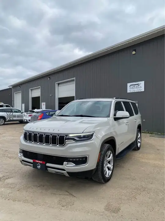 Jeep Wagoneer 2022 photo 4