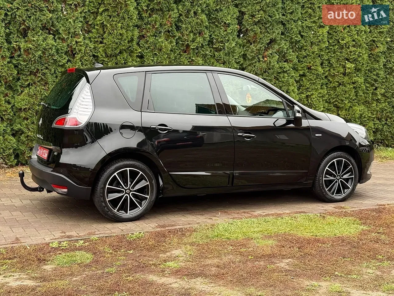 Renault Scenic 2013 photo 3