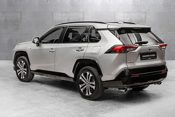 Toyota Rav4 2023 photo 2
