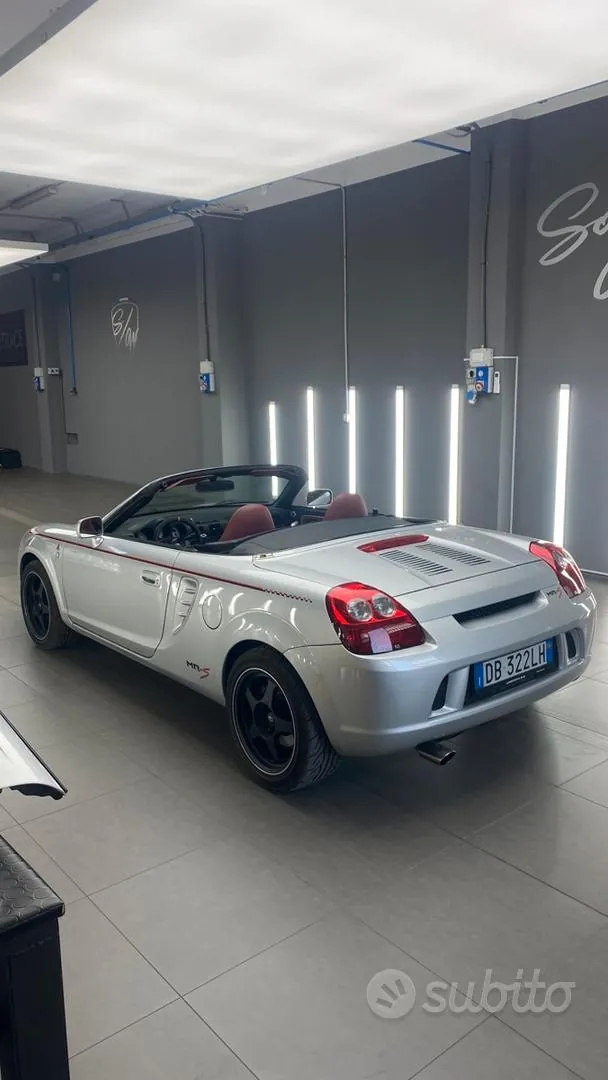 Toyota Mr2 Spyder 2006 photo 2
