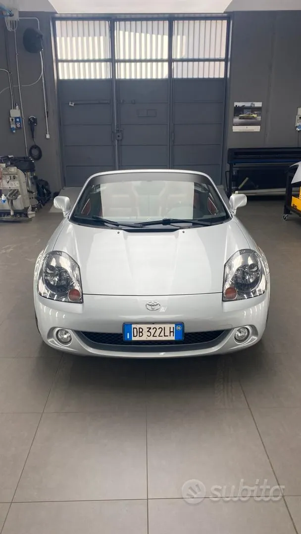 Toyota Mr2 Spyder 2006 photo 3