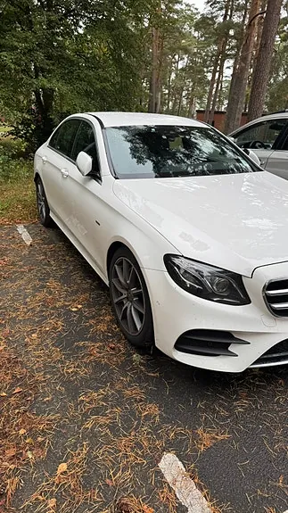 Mercedes-Benz E220 D 2020 photo 4