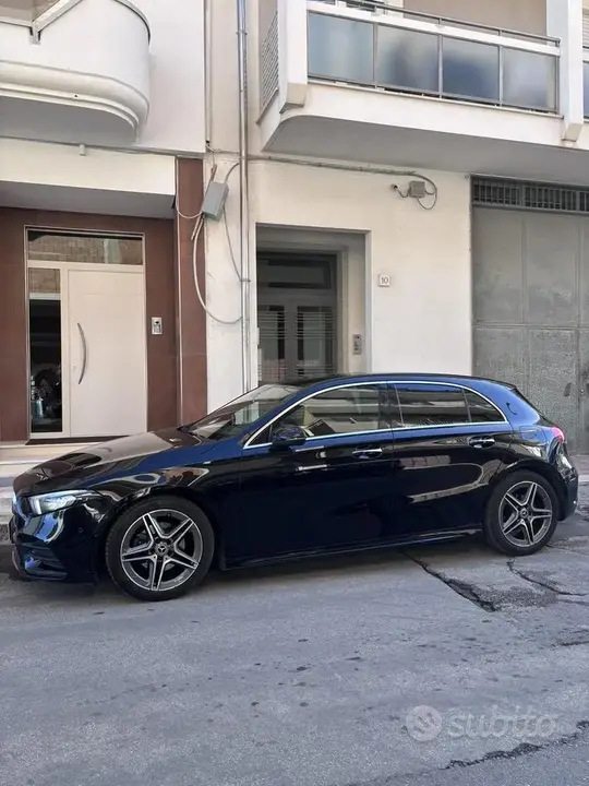 Mercedes-Benz A 180 2025 photo 2