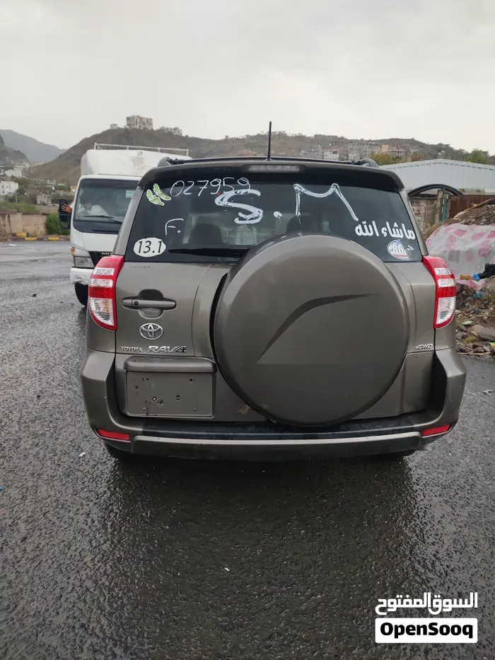 Toyota Rav 4 2012 photo 3