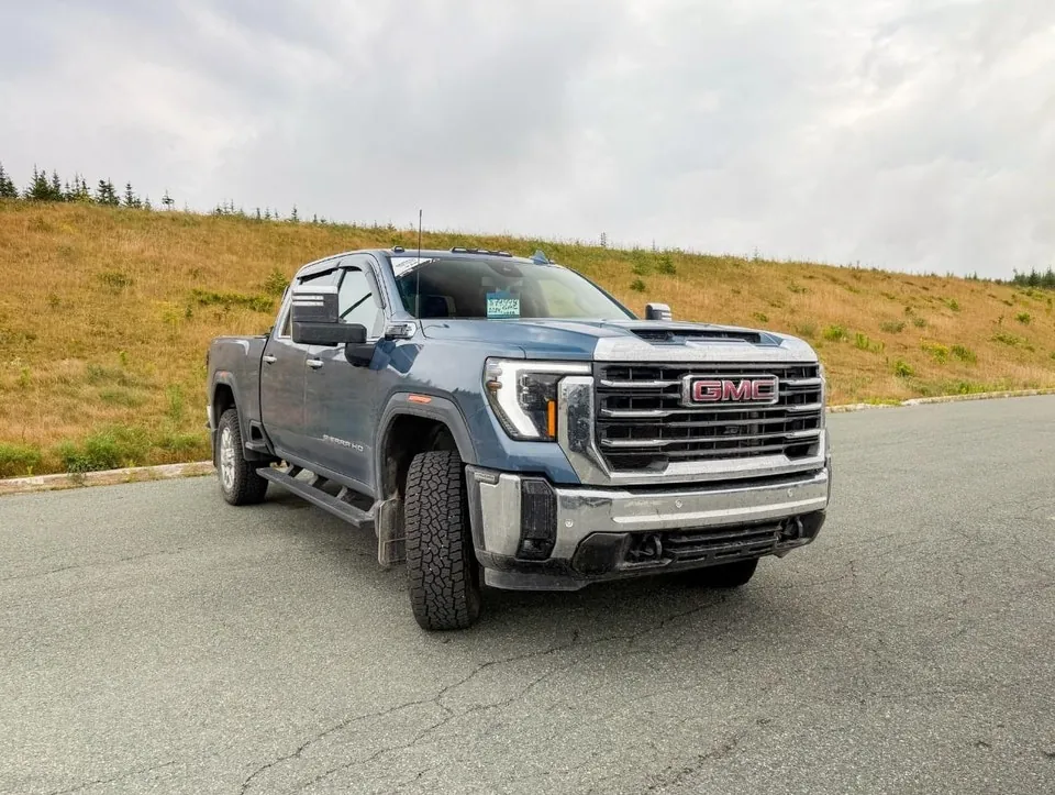 GMC Sierra 2500Hd 2024 photo 4
