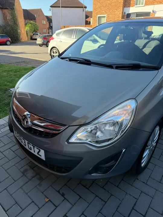 Vauxhall Corsa 2013 photo 3