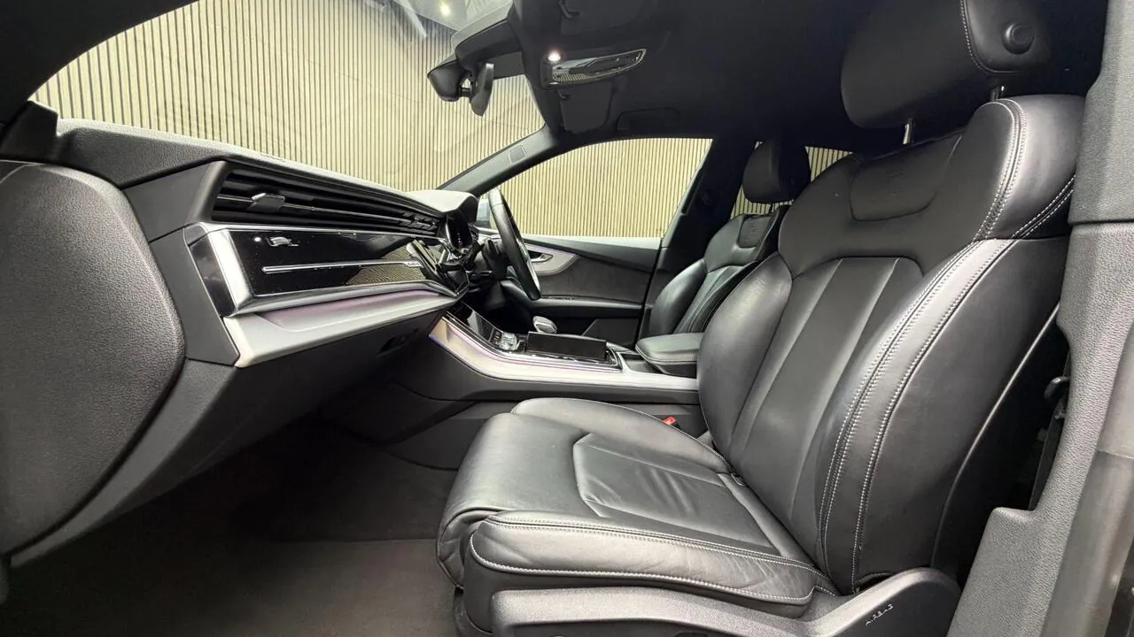Audi Q8 2020 photo 3
