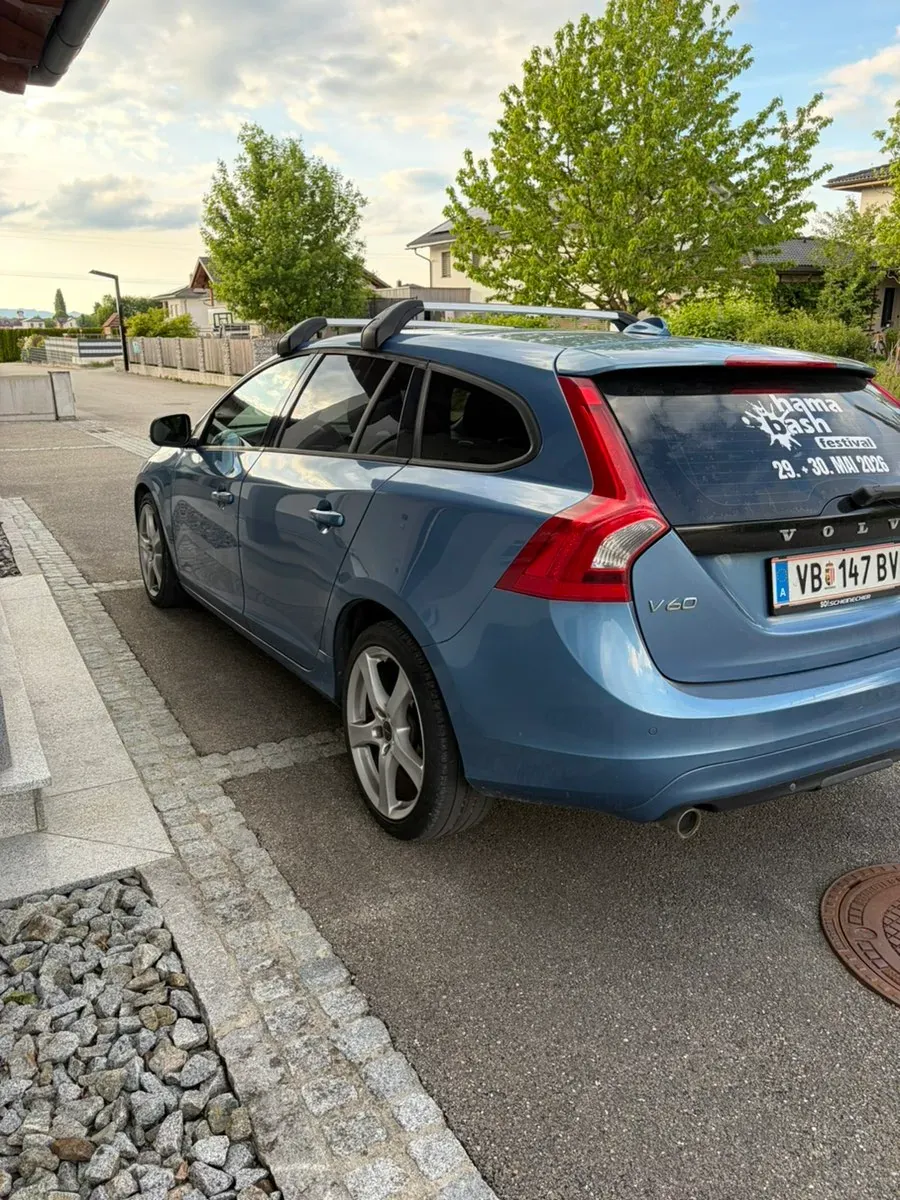 Volvo V60 2013 photo 3