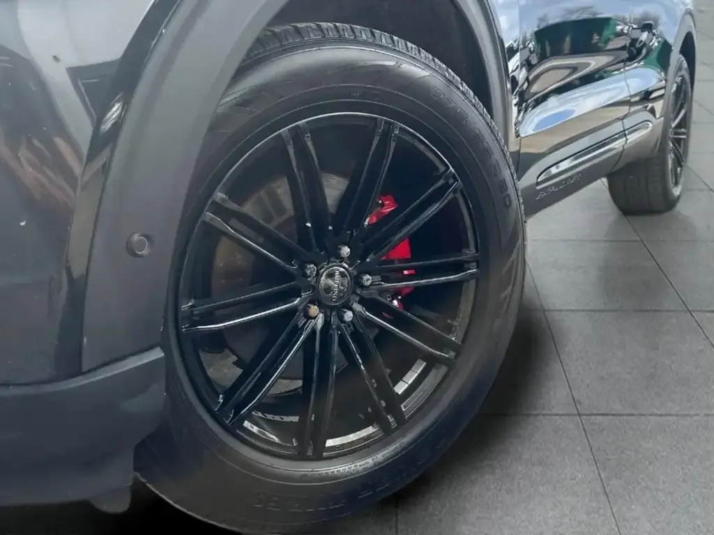 Ford Explorer 2020 photo 2