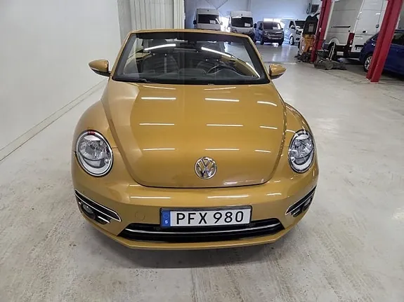 Volkswagen Beetle 2017 photo 3