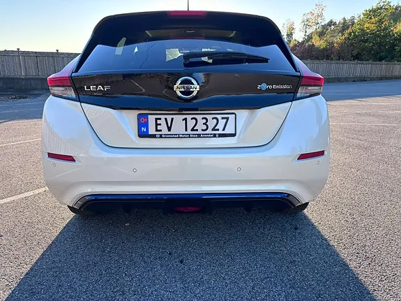 Nissan Leaf 2018 photo 4