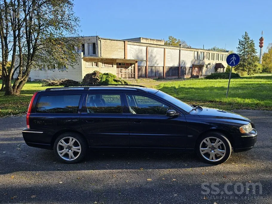 Volvo V70 2005 photo 3