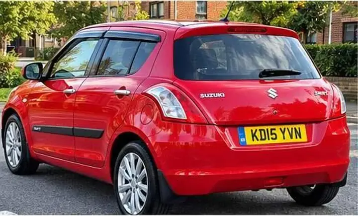 Suzuki Swift 2015 photo 4
