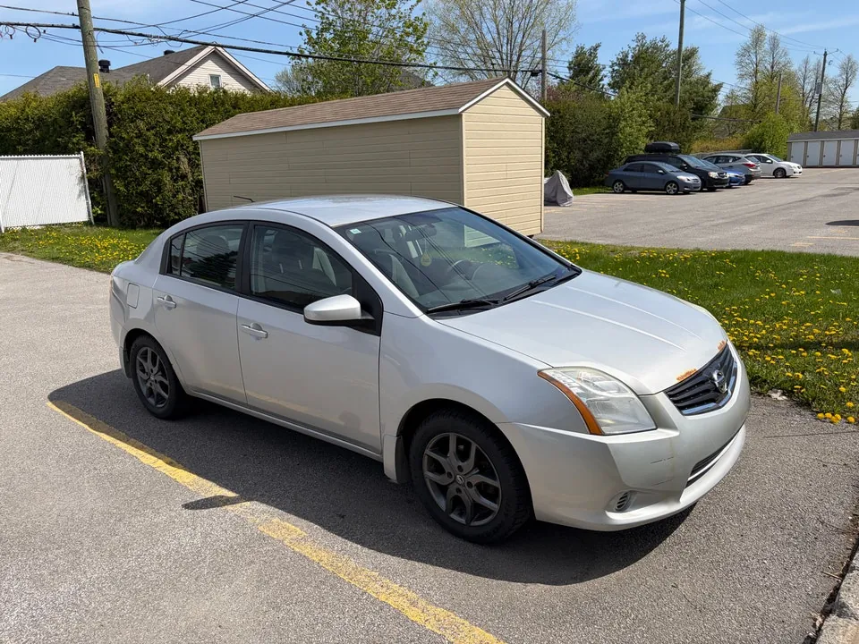 Nissan Sentra 2012 photo 3