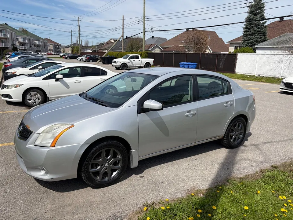 Nissan Sentra 2012 photo 2