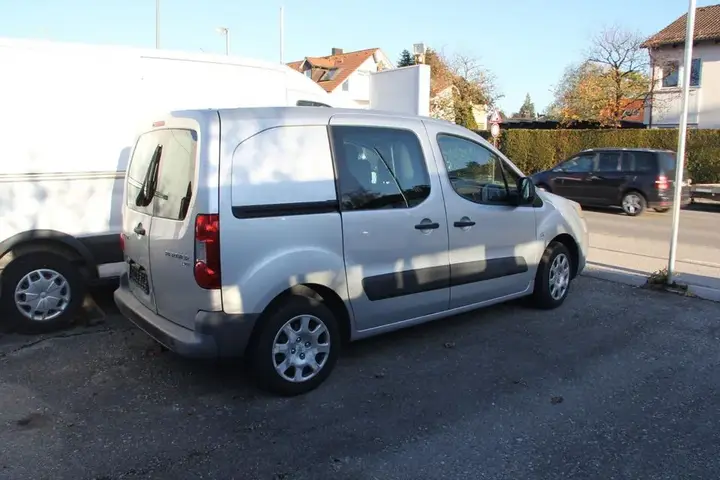 Peugeot Partner