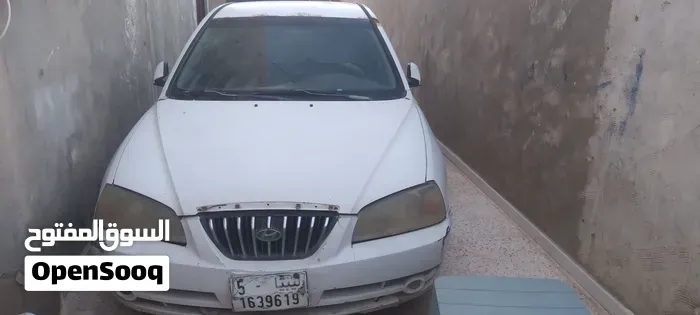 Hyundai Avante 2005 photo 2