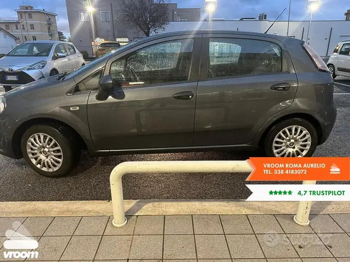 Fiat Grande Punto 2014 photo 3