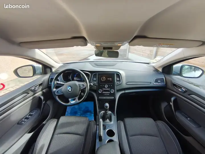 Renault Megane 2019 photo 4