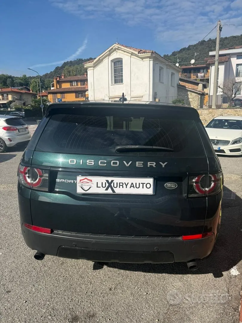 Land Rover Discovery Sport 2016 photo 5