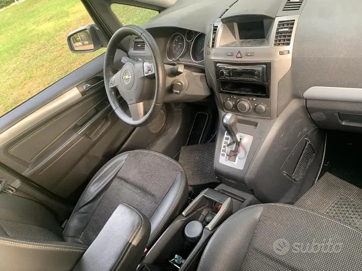 Opel Zafira 2007 photo 3