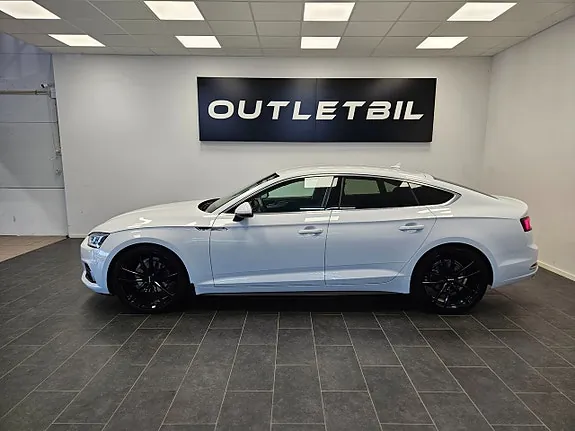 Audi A5 2019 photo 2
