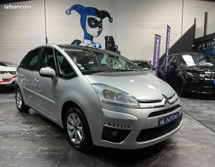 Citroen C4 Picasso 2010 photo 3