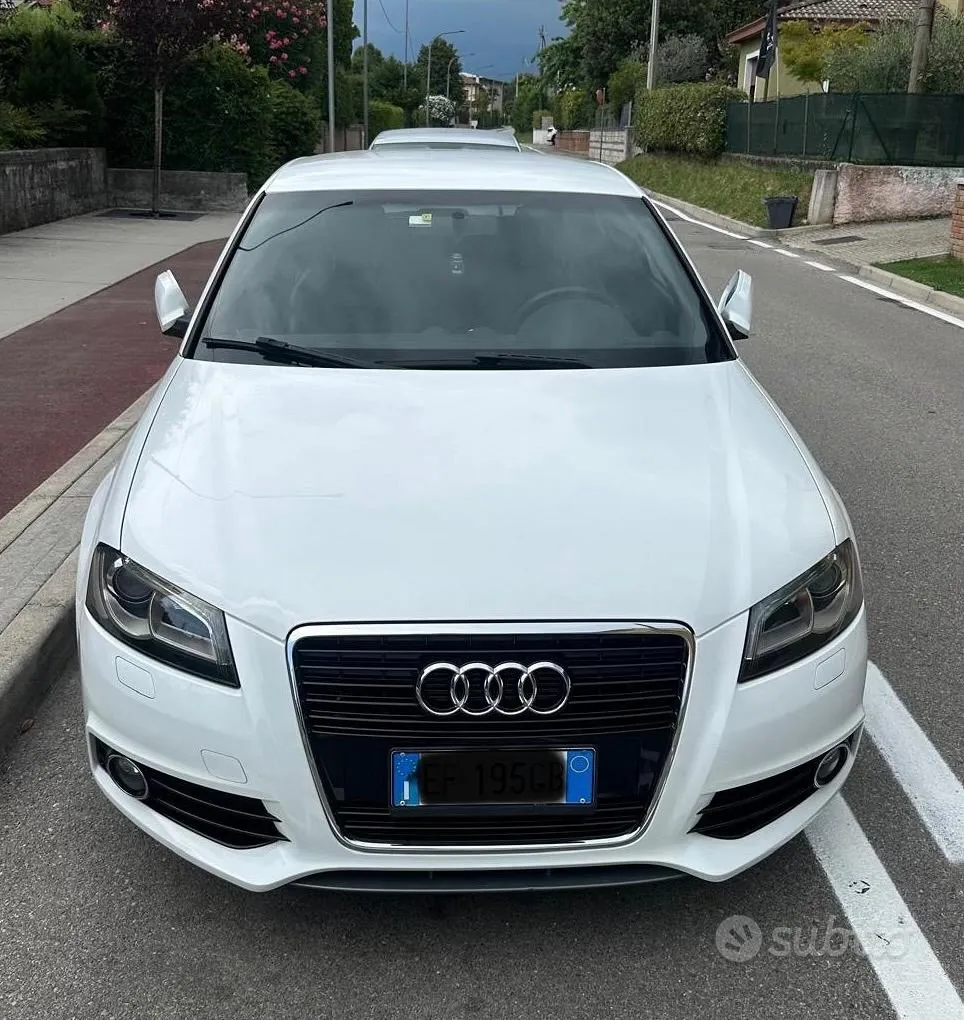 Audi A3 2011 photo 2