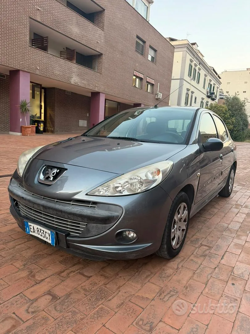 Peugeot 206