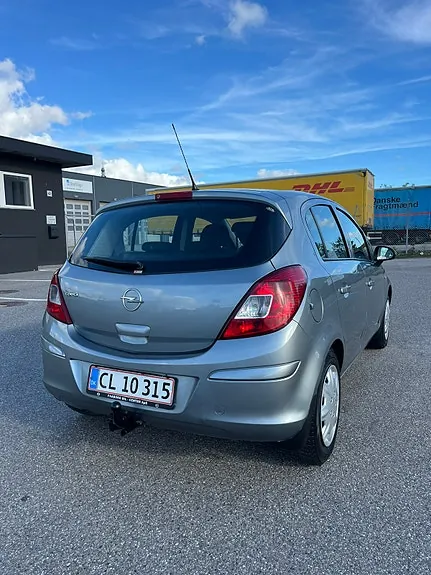 Opel Corsa 2010 photo 5