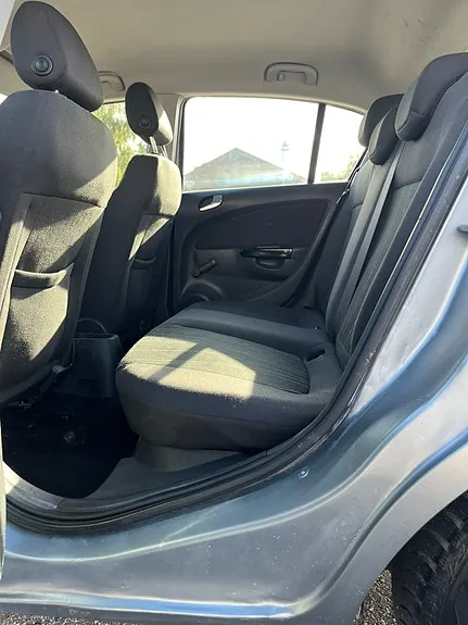 Opel Corsa 2010 photo 4
