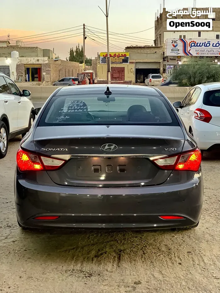 Hyundai Sonata 2010 photo 2