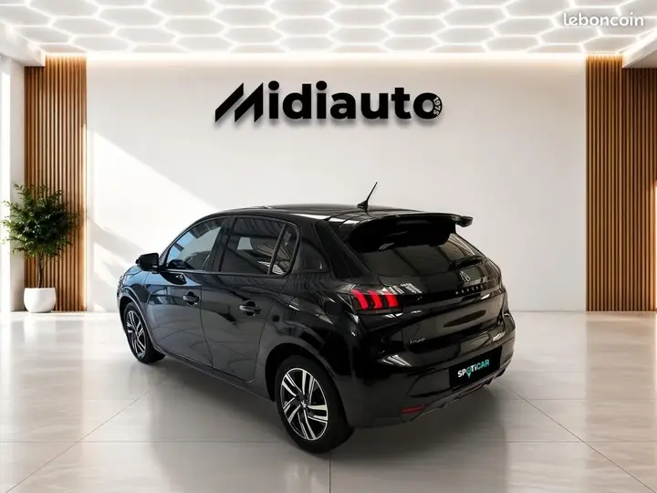 Peugeot 208 2023 photo 3