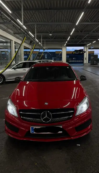 Mercedes-Benz A-Class 2013 photo 2