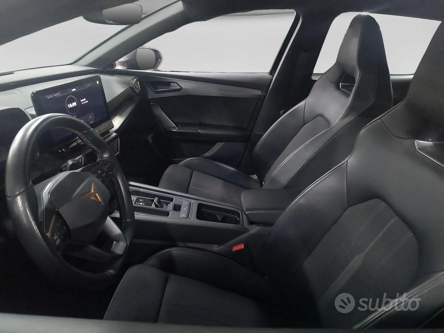 Seat Leon 2023 photo 5