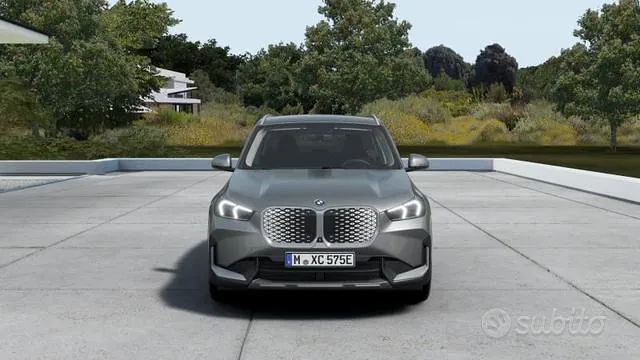 BMW Ix1 2026 photo 3