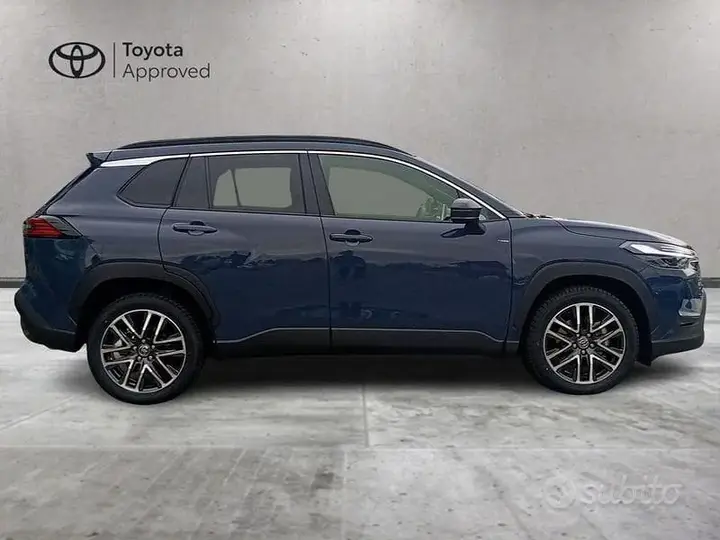 Toyota Corolla Cross 2025 photo 4
