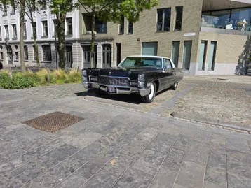Cadillac Deville