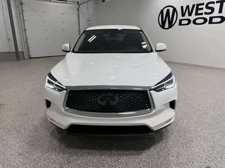 Infiniti Qx50 2025 photo 2