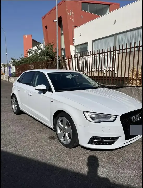 Audi A3 2014 photo 3