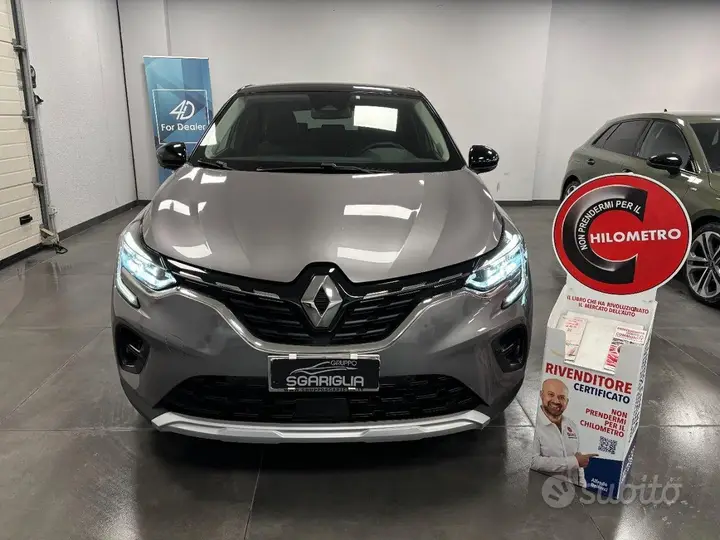 Renault Captur 2022 photo 2