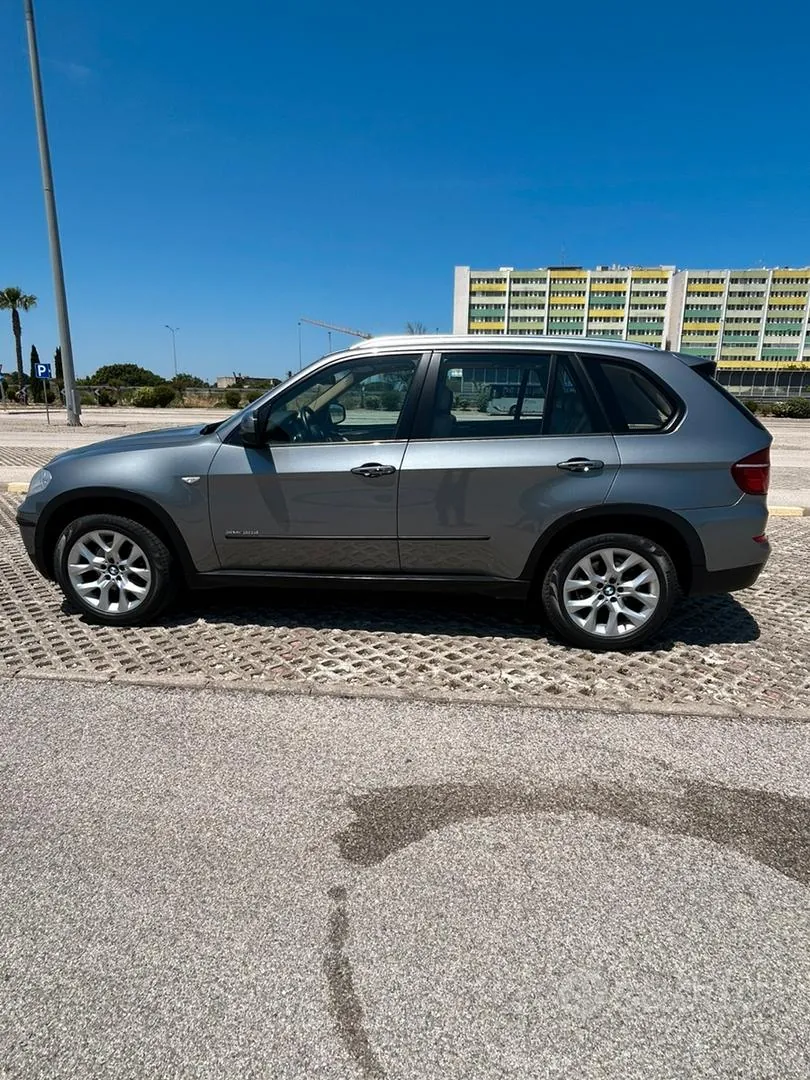 BMW X5 2010 photo 3
